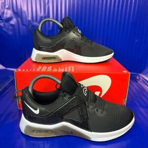 Nike Black and White Athletic Shoes